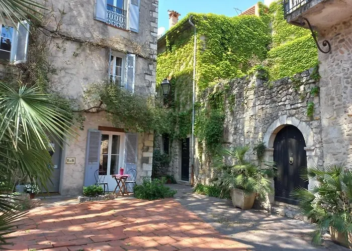 Au Coeur Du Vieil